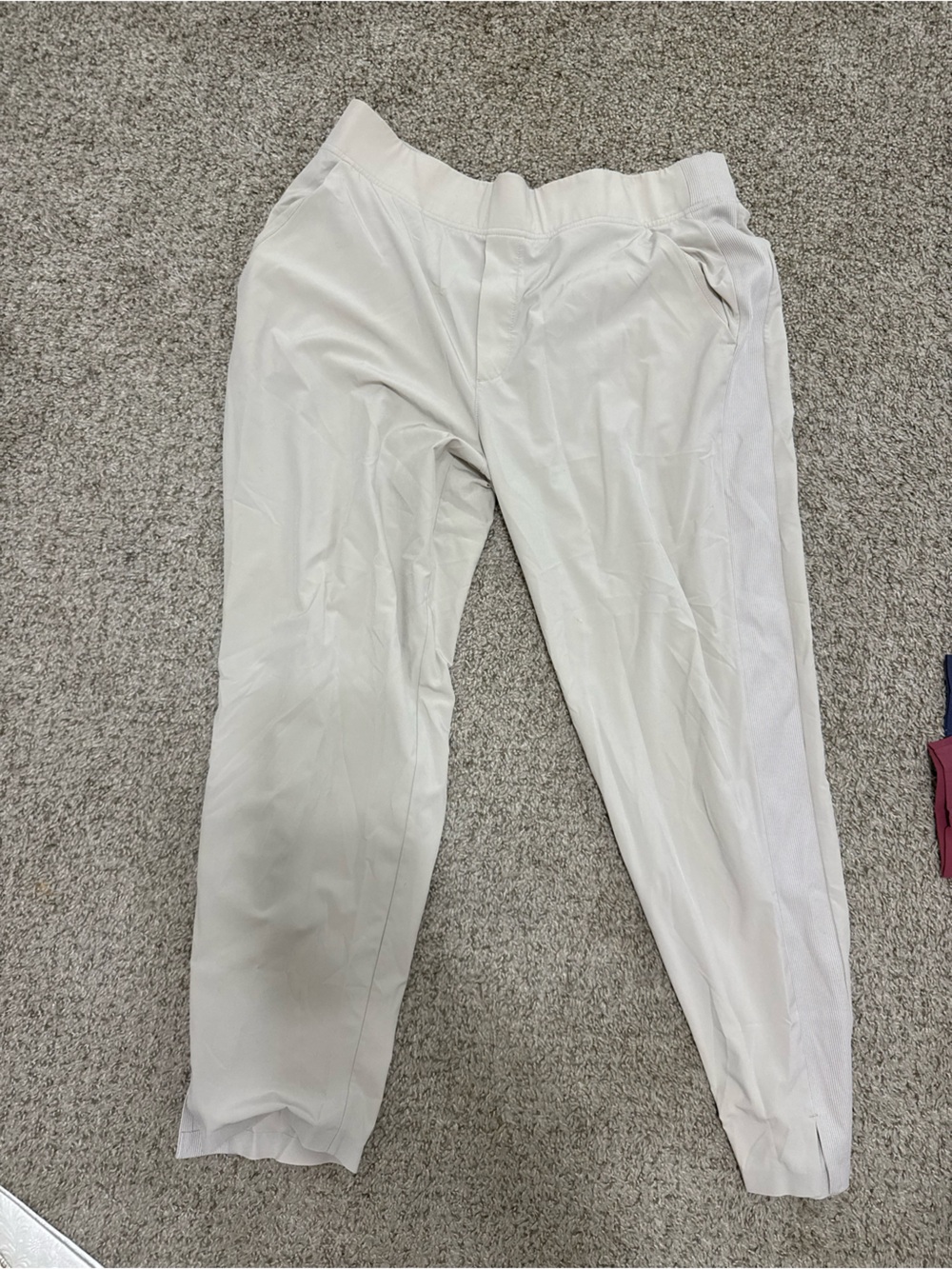 Athleta women’s Light Cream Jogger Sweatpants